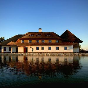 Penzion Eko Park Piestany Otel Exterior photo