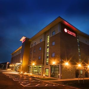 Ramada Plaza Wrexham Otel Exterior photo