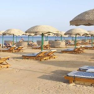 Gorgonia Beach Resort Marsa Alem Exterior photo