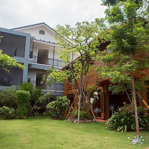 Sukhothai Garden Otel Exterior photo