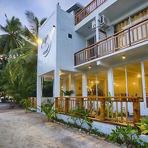 Island Break Otel Fulidhoo Exterior photo