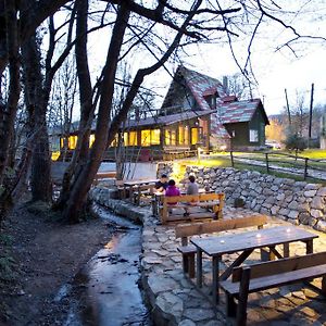 Hindiba Doga Evi Otel Mengen Exterior photo