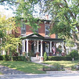 The Gridley Inn B&B Waterloo Exterior photo