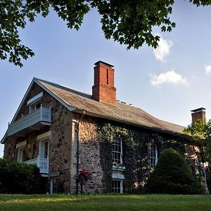 Sonnenberg Gardens & Mansion State Historic Park yakınındaki en iyi oteller hangileri? Canandaigua Exterior photo