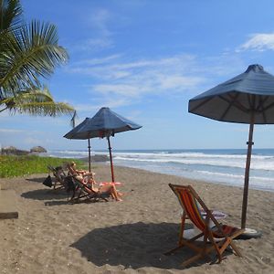 Beach Hostal Oasis Otel Las Peñitas Exterior photo