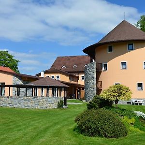 Penzion Marie - Zumberk Otel Exterior photo