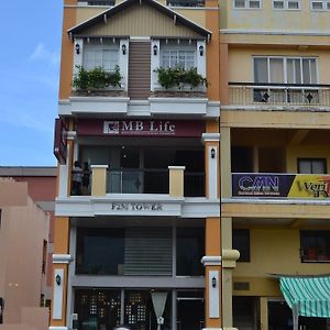 F2M Tower Otel Legazpi Exterior photo