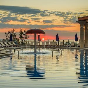 Astera Hotel & Spa With Free Private Beach Altın Kumlar Exterior photo