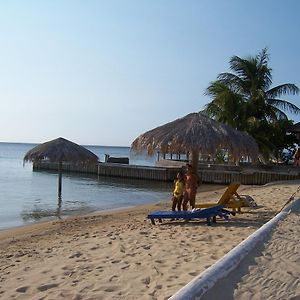 Sueno Del Mar Otel West End Exterior photo