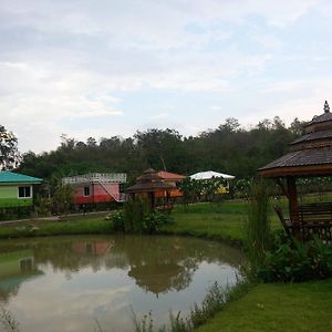 Baan Sri Chiangdao Otel Chiang Dao Exterior photo