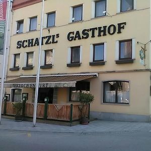 Gasthof Schatzl Otel Grieskirchen Exterior photo