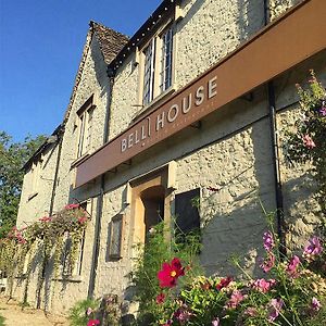 The Bell House Otel Sutton Benger Exterior photo