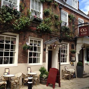 The Old Vine Otel Winchester Exterior photo