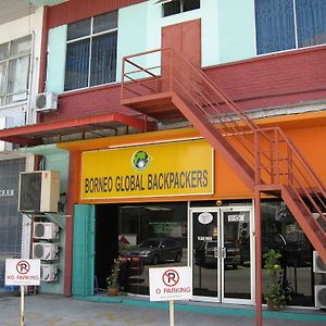 Borneo Global Backpackers Otel Kota Kinabalu Exterior photo