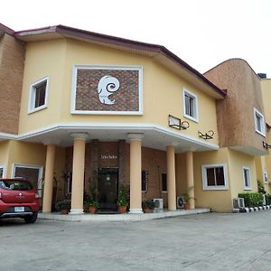 Aries Suites Lagos Exterior photo