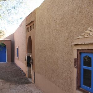 Auberge Hassi Ouzina Otel Exterior photo