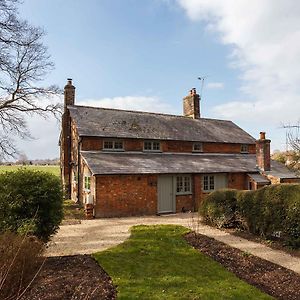 Plum Cottage - Vivre Retreats Wimborne Minster Exterior photo