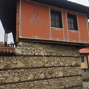 Чолаковата Къща Otel Koprivştitsa Exterior photo