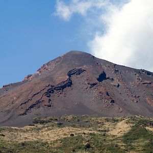 La Locanda Del Barbablu Otel Stromboli Exterior photo