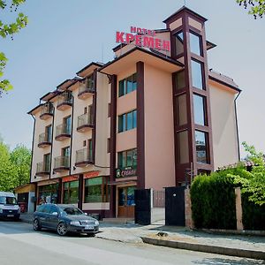 Комплекс Кремен Otel Yukarı Cuma Exterior photo