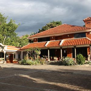 Garden House Otel Vilcabamba Exterior photo