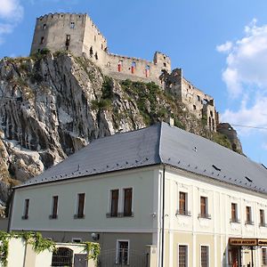 Kuria Beckov - Penzion Otel Exterior photo