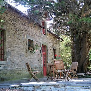 Cottage Du Manoir De Tregaray Sixt-sur-Aff Exterior photo