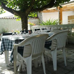 Le Baudilois Otel Pont-de-Larn Exterior photo