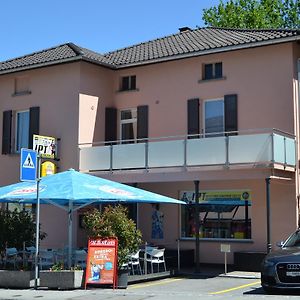 Osteria Centrale Otel Cadenazzo Exterior photo