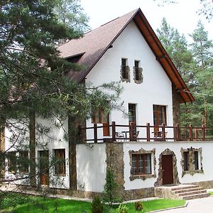 Pershyi Kordon Tourist Complex Otel Medvedevka Exterior photo