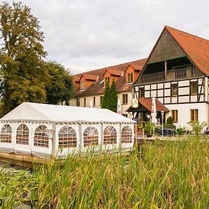 Hotel Groebern Am See Grobern Exterior photo