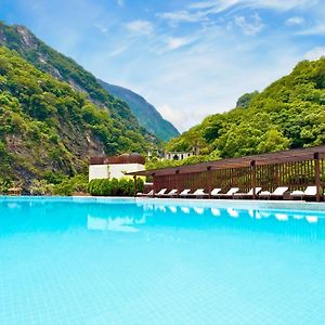 Silks Place Taroko Hotel Fushi Exterior photo