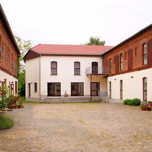 Landhaus Heinrichshof Otel Jüterbog Exterior photo