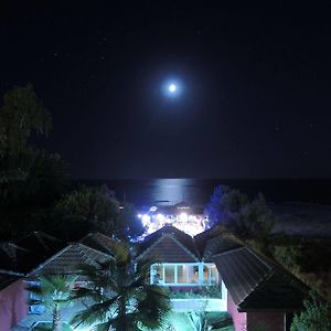 Safak Beach Motel Kızılot Exterior photo