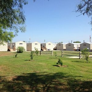 Signor Lodging Carrizo Otel Carrizo Springs Exterior photo