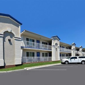 Motel 6-Vista, Ca Exterior photo