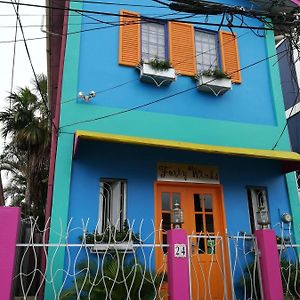 Forty Winks Inn Port of Spain Exterior photo