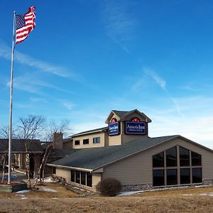 Americinn By Wyndham Grimes Exterior photo