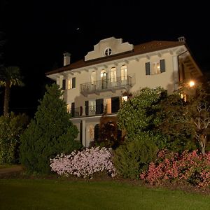 B&B Le Camelie Domodossola Exterior photo