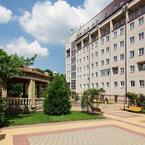 Park Hotel Nadezhda Rostov na Donu Exterior photo