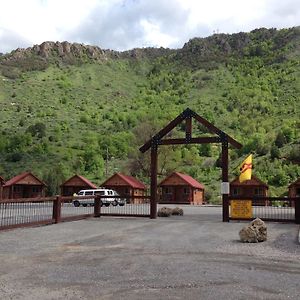 Lava Hot Springs East Koa Holiday Otel Exterior photo