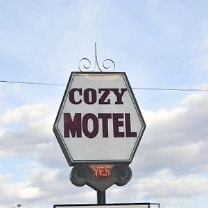 Cozy Motel Moorcroft Exterior photo