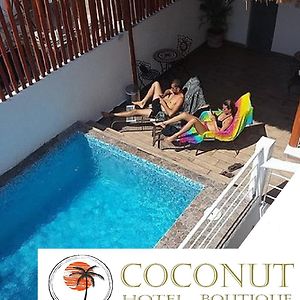 Coconut Hotel Boutique Playa del Carmen Exterior photo