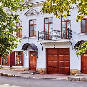 Alexander House Otel St. Petersburg Exterior photo