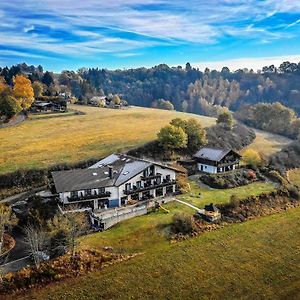 Landhaus Muellenborn Otel Gerolstein Exterior photo