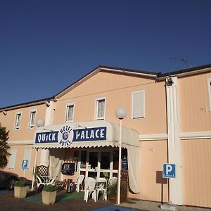 Quick Palace Le Mans Otel Saint-Saturnin  Exterior photo