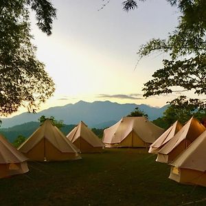 Glamping Finca Margaritas Otel Pluma Hidalgo Exterior photo