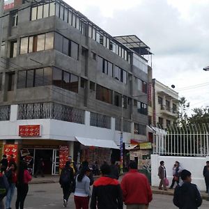 Hospedaje Centro Otel Huancayo Exterior photo