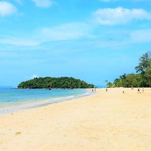 The Beach At Klong Muang Apart otel Krabi town Exterior photo