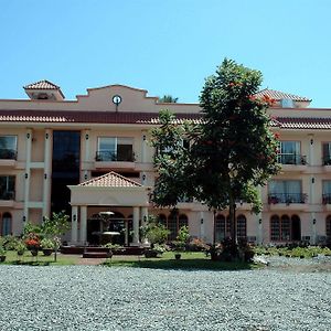 Chateau Del Mar Otel Davao City Exterior photo